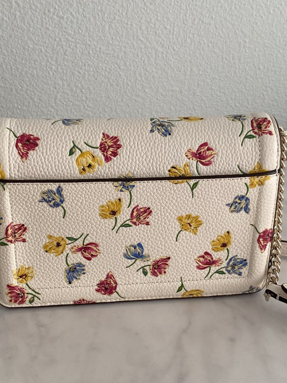 KATE SPADE Knott Tulip Toss Floral Flap Crossbody with Matching Cardholder - Picture 4 of 8